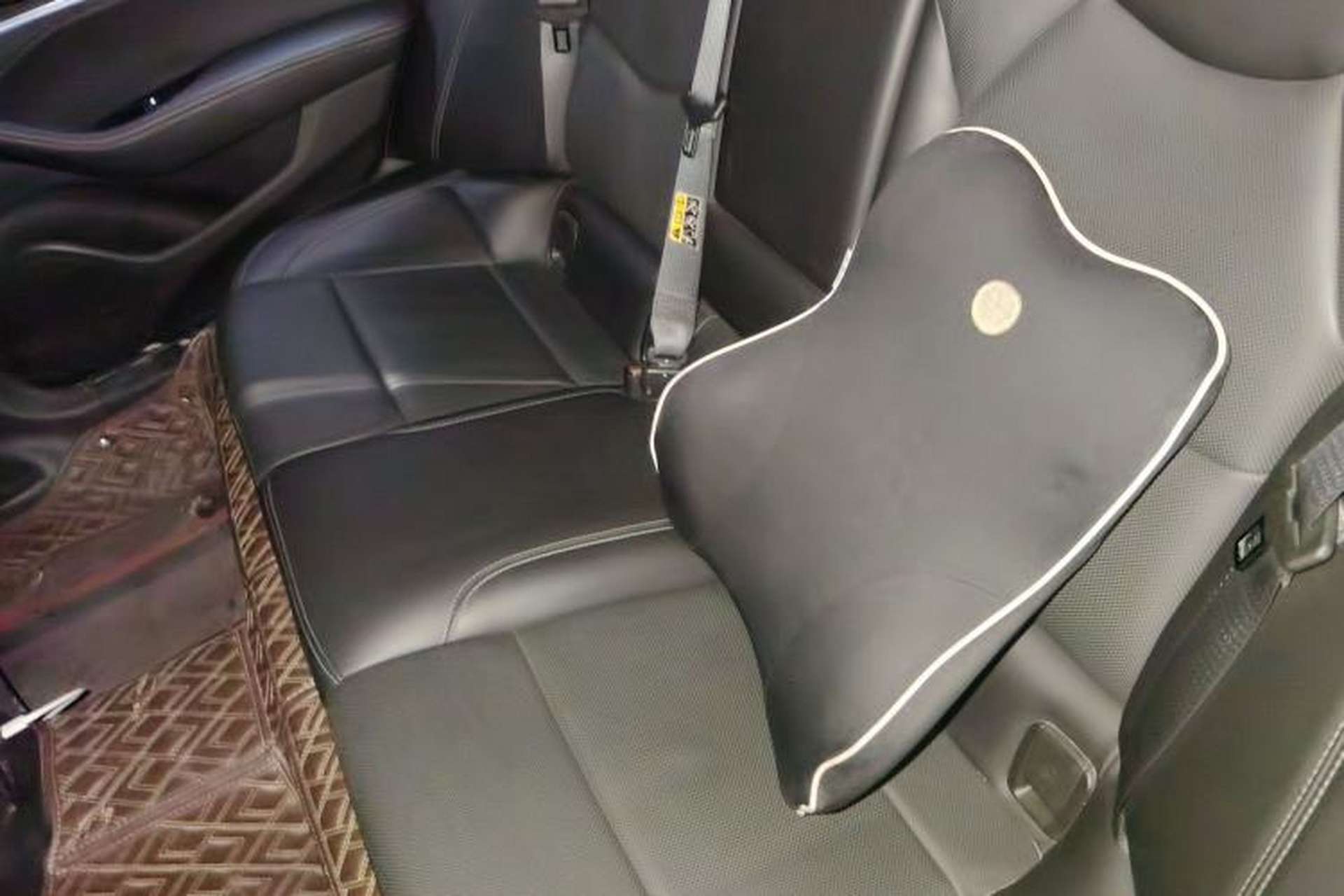 Used Cadillac CT5 2022 28T Luxury Version (Standard Edition) Left Rear Seat