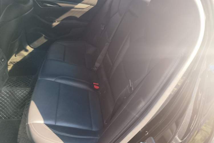 Used Cadillac CT5 2022 28T Luxury Version (Standard Edition) Left Rear Seat