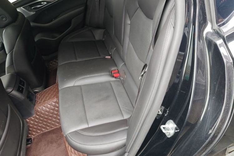 Used Cadillac CT5 2022 28T Luxury Edition Left Rear Seat