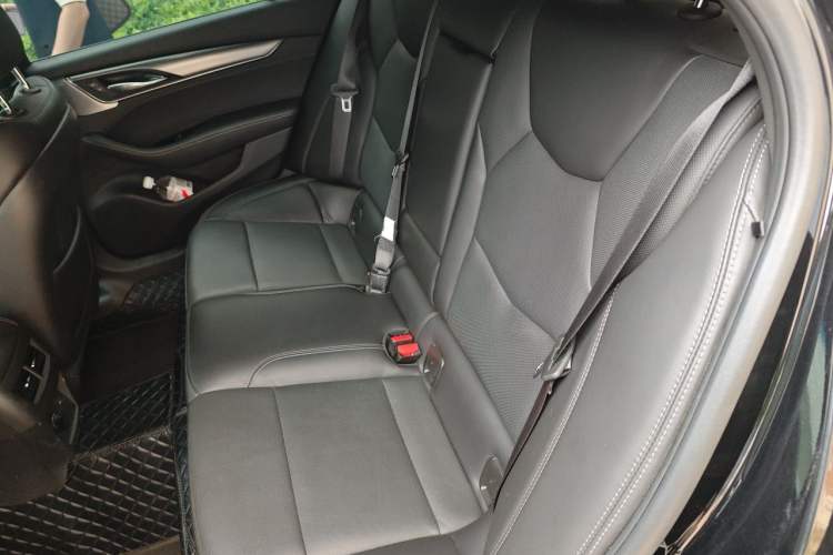 Used Cadillac CT5 2022 28T Luxury Version (Standard Edition) Left Rear Seat
