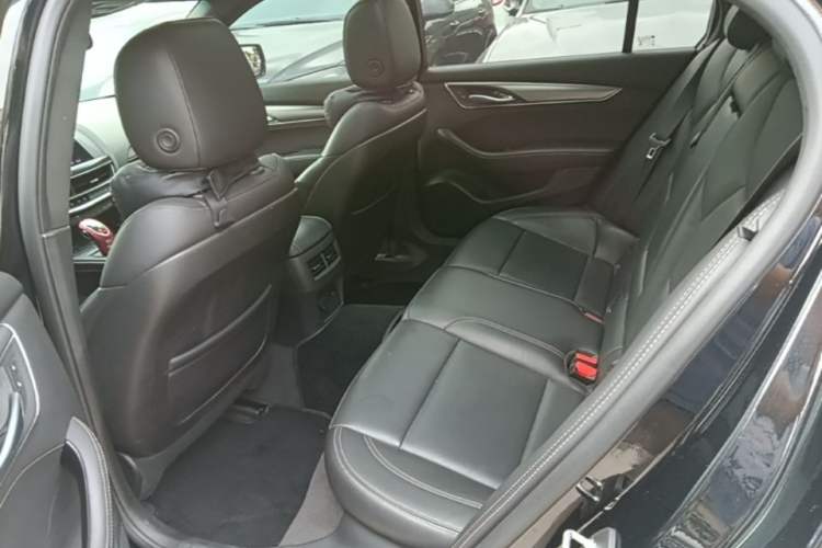 Used Cadillac CT5 2022 28T Luxury Version (Standard Edition) Left Rear Seat