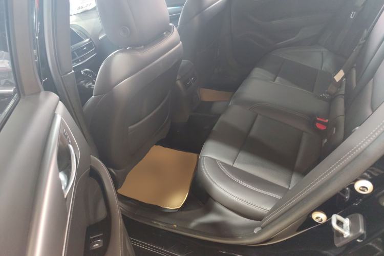 Used Cadillac CT5 2022 28T Luxury Version (Standard Edition) Left Rear Seat