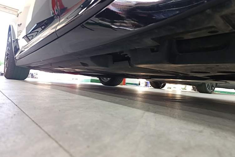 Used Cadillac CT5 2022 28T Luxury Version (Standard Edition) Left Side Sill