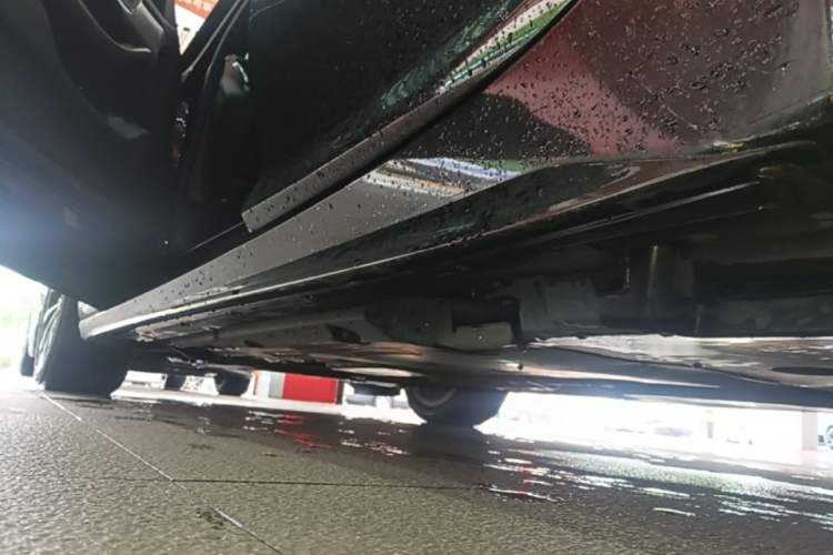 Used Cadillac CT5 2022 28T Luxury Edition Left Side Sill