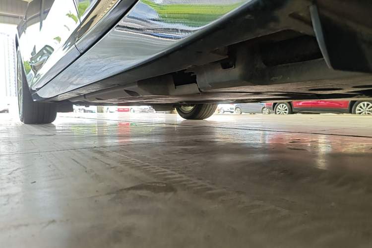 Used Cadillac CT5 2022 28T Luxury Version (Standard Edition) Left Side Sill