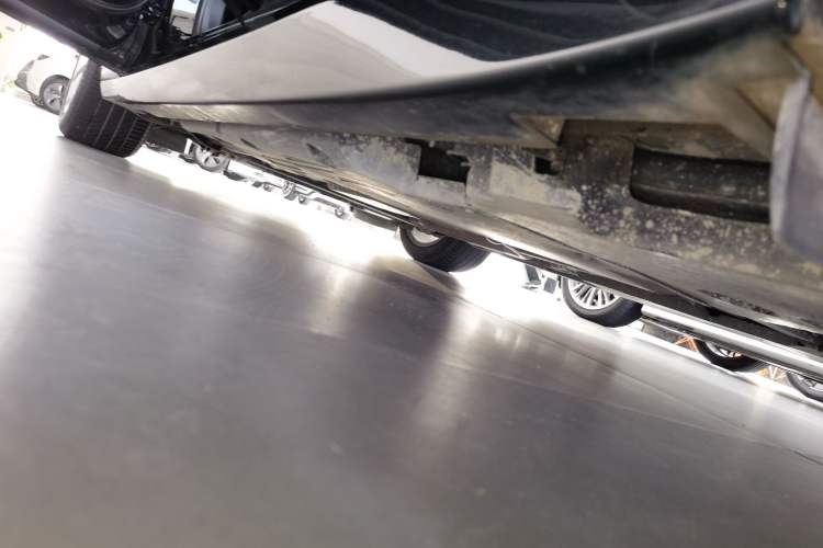 Used Cadillac CT5 2022 28T Luxury Version (Standard Edition) Left Side Sill