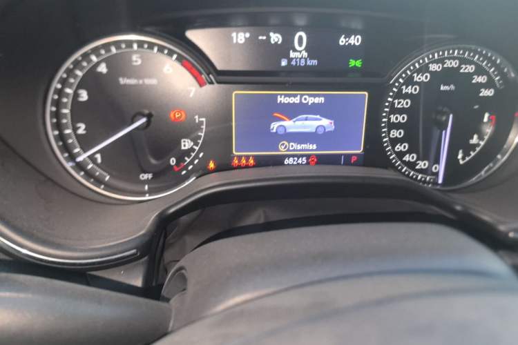 Used Cadillac CT5 2022 28T Luxury Edition Odometer Close Up