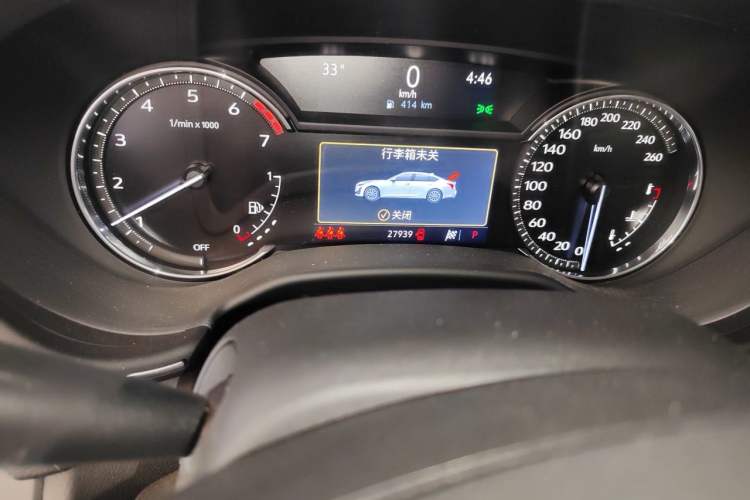 Used Cadillac CT5 2022 28T Luxury Version (Standard Edition) Odometer Close Up