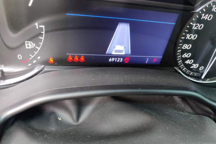 Used Cadillac CT5 2022 28T Fashion Edition Odometer Close Up