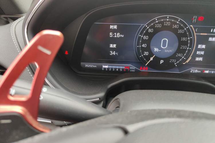 Used Cadillac CT5 2022 28T Prestige Edition Odometer Close Up