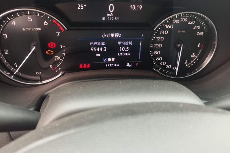 Used Cadillac CT5 2022 28T Luxury Version (Standard Edition) Odometer Close Up