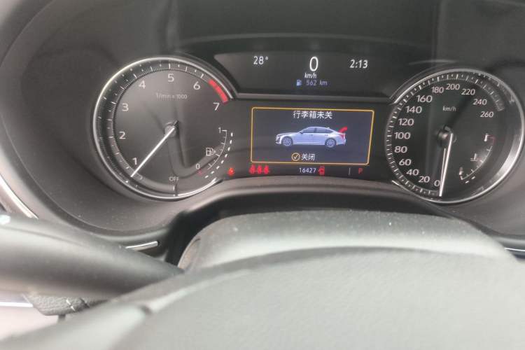 Used Cadillac CT5 2022 28T Luxury Version (Standard Edition) Odometer Close Up