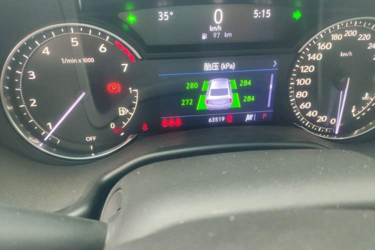 Used Cadillac CT5 2022 28T Fashion Edition Odometer Close Up