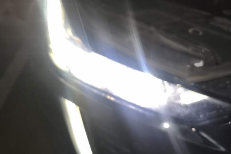 Used Cadillac CT5 2022 28T Luxury Version (Standard Edition) Right Front Headlight