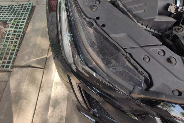 Used Cadillac CT5 2022 28T Platinum Super Driver-Assistance Edition Right Front Headlight