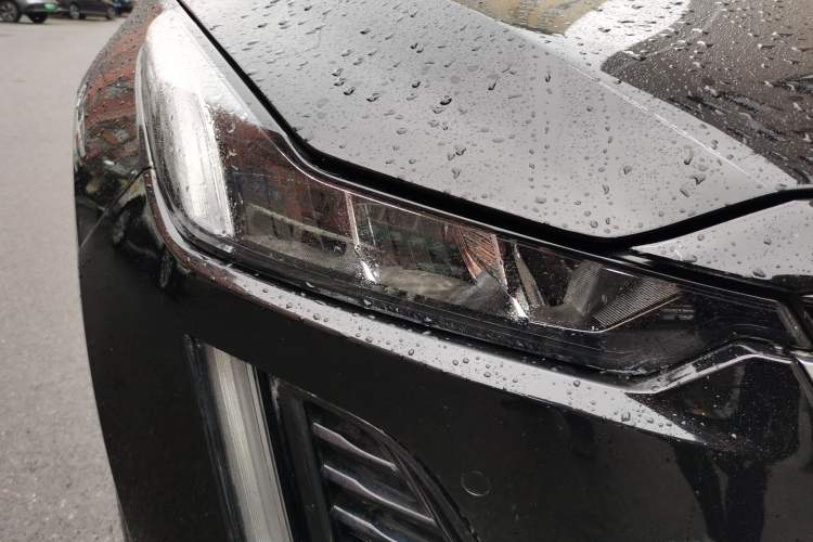 Used Cadillac CT5 2022 28T Luxury Version (Standard Edition) Right Front Headlight