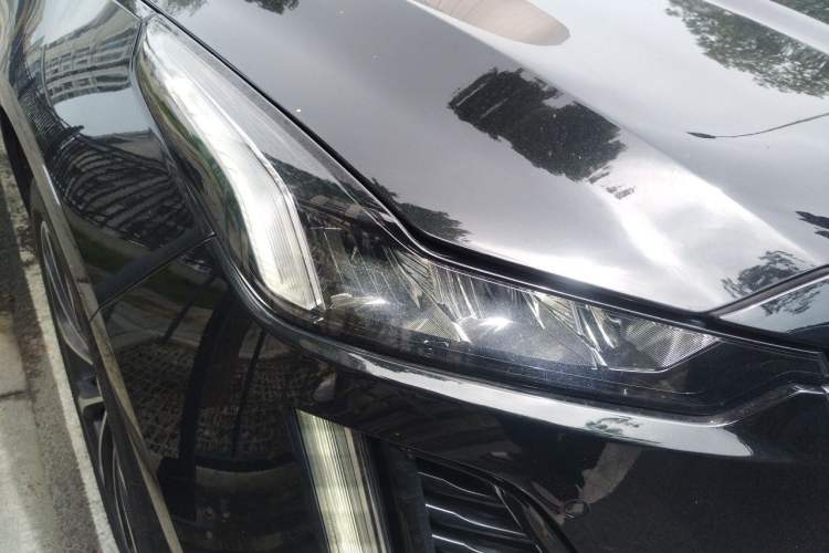 Used Cadillac CT5 2022 28T Prestige Edition Right Front Headlight
