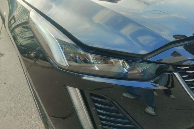 Used Cadillac CT5 2022 28T Fashion Edition Right Front Headlight