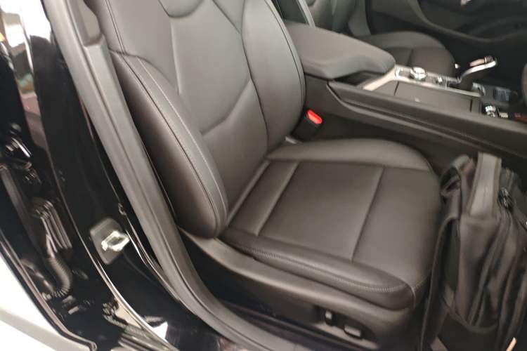 Used Cadillac CT5 2022 28T Luxury Version (Standard Edition) Right Front Seat