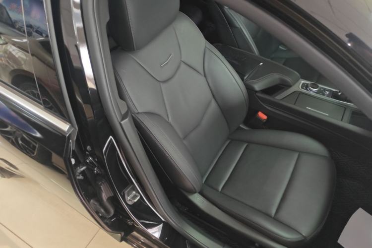 Used Cadillac CT5 2022 28T Luxury Version (Standard Edition) Right Front Seat