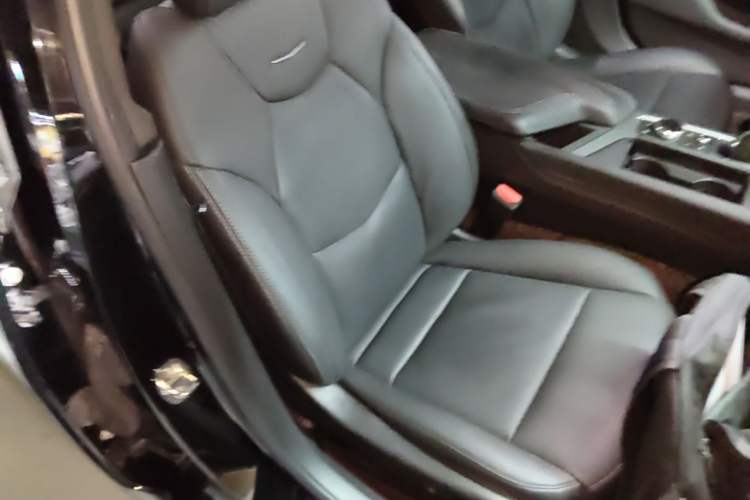 Used Cadillac CT5 2022 28T Prestige Edition Right Front Seat