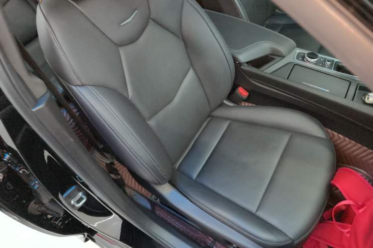 Used Cadillac CT5 2022 28T Luxury Version (Standard Edition) Right Front Seat