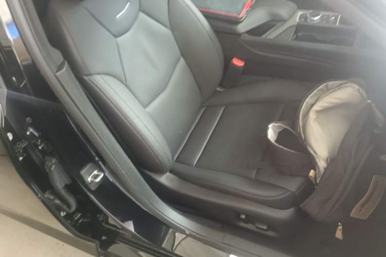 Used Cadillac CT5 2022 28T Luxury Version (Standard Edition) Right Front Seat