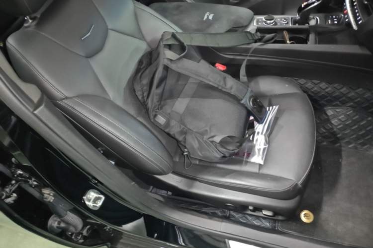 Used Cadillac CT5 2022 28T Prestige Edition Right Front Seat