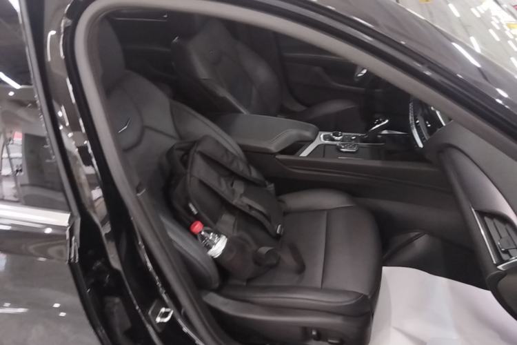 Used Cadillac CT5 2022 28T Luxury Version (Standard Edition) Right Front Seat