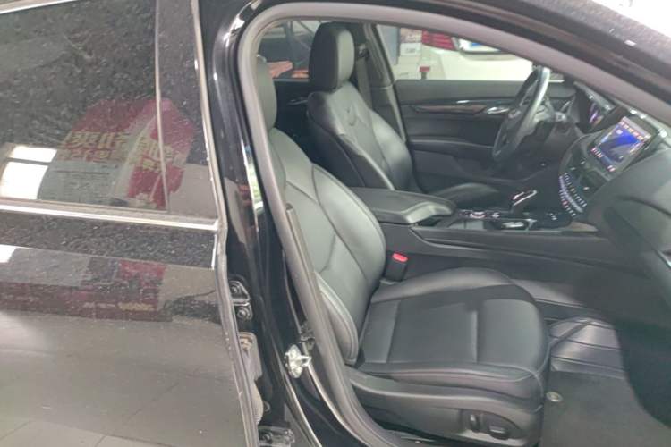 Used Cadillac CT5 2022 28T Luxury Version (Standard Edition) Right Front Seat