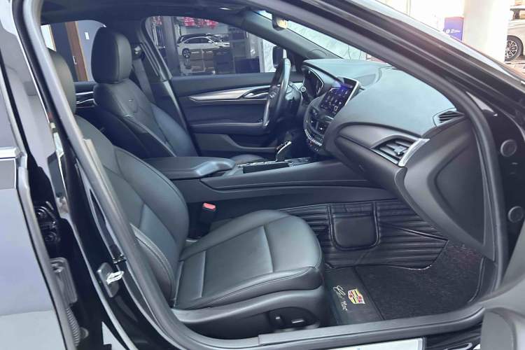 Used Cadillac CT5 2022 28T Luxury Version (Standard Edition) Right Front Seat