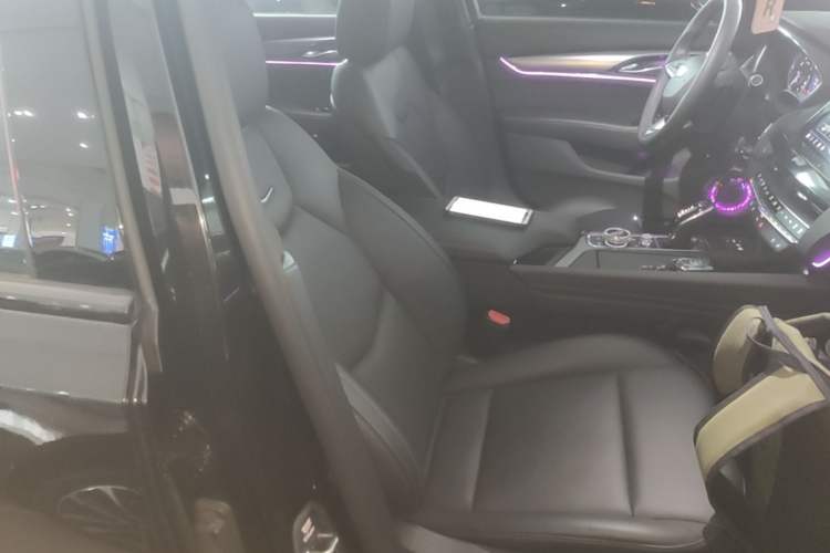 Used Cadillac CT5 2022 28T Luxury Version (Standard Edition) Right Front Seat