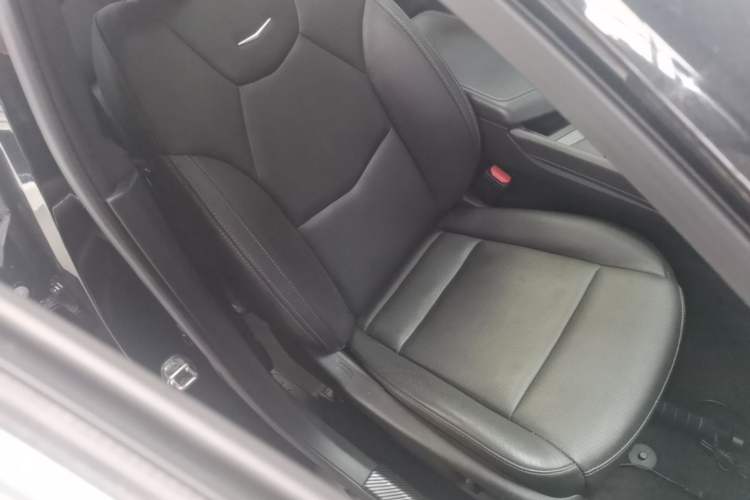 Used Cadillac CT5 2022 28T Luxury Version (Standard Edition) Right Front Seat