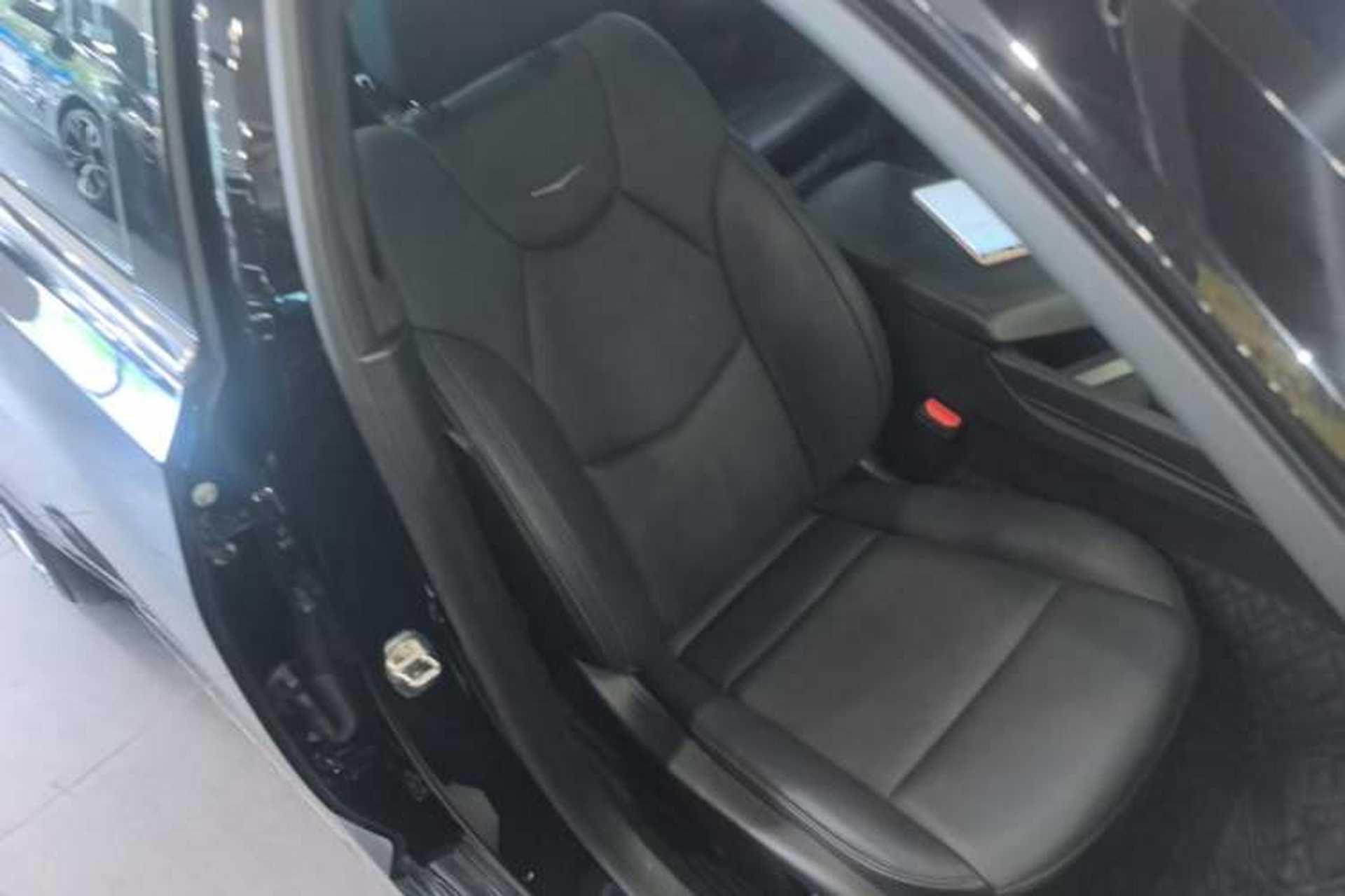 Used Cadillac CT5 2022 28T Luxury Edition Right Front Seat