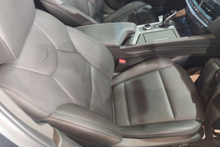 Used Cadillac CT5 2022 28T Luxury Version (Standard Edition) Right Front Seat