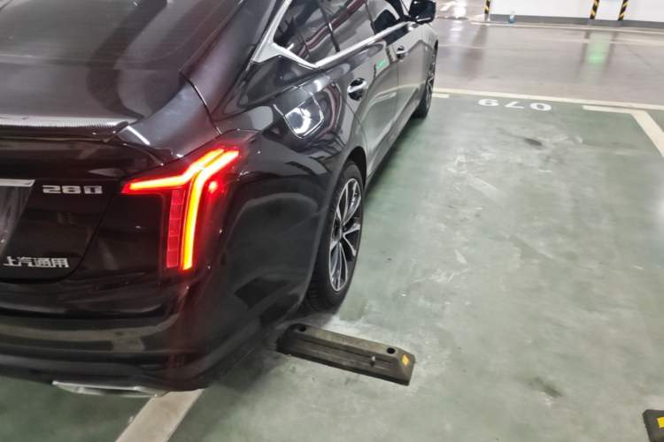 Used Cadillac CT5 2022 28T Prestige Edition Right Rear Taillight