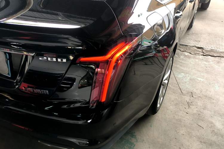 Used Cadillac CT5 2022 28T Luxury Version (Standard Edition) Right Rear Taillight