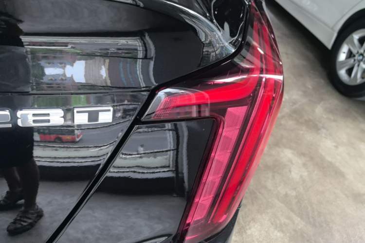 Used Cadillac CT5 2022 28T Luxury Version (Standard Edition) Right Rear Taillight