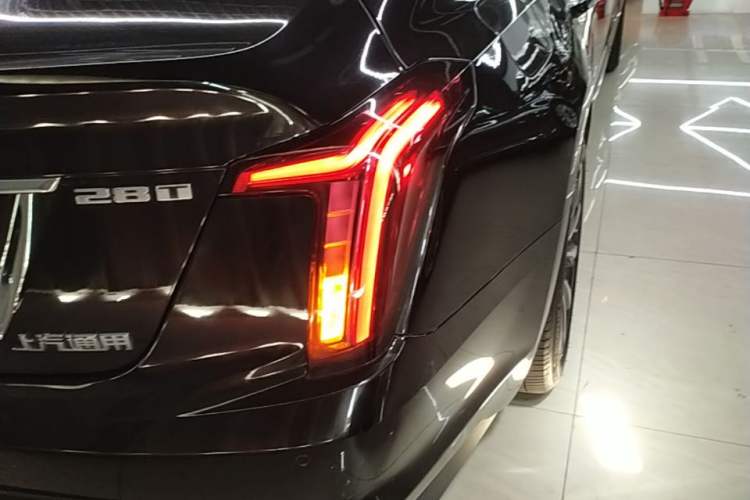 Used Cadillac CT5 2022 28T Prestige Edition Right Rear Taillight
