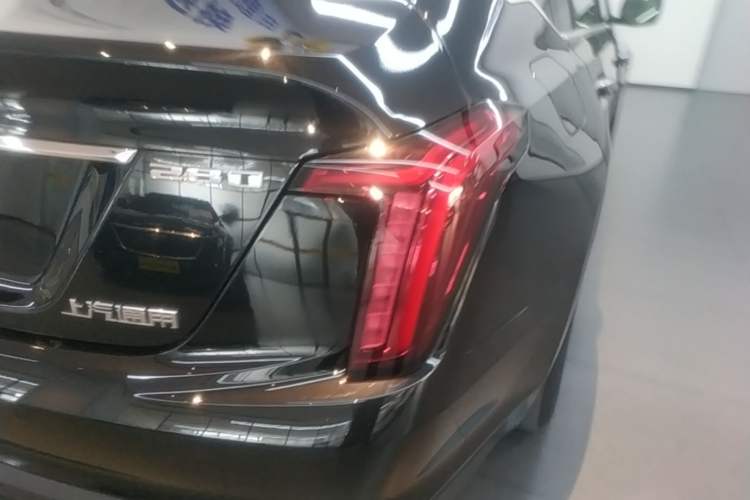Used Cadillac CT5 2022 28T Luxury Version (Standard Edition) Right Rear Taillight