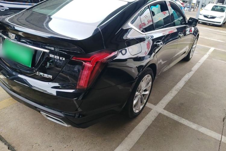 Used Cadillac CT5 2022 28T Luxury Edition Right Rear Taillight