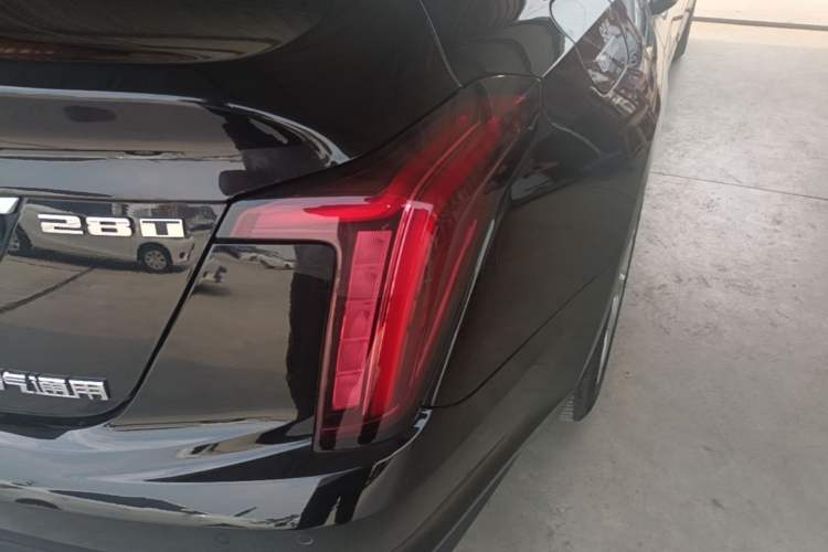 Used Cadillac CT5 2022 28T Luxury Version (Standard Edition) Right Rear Taillight