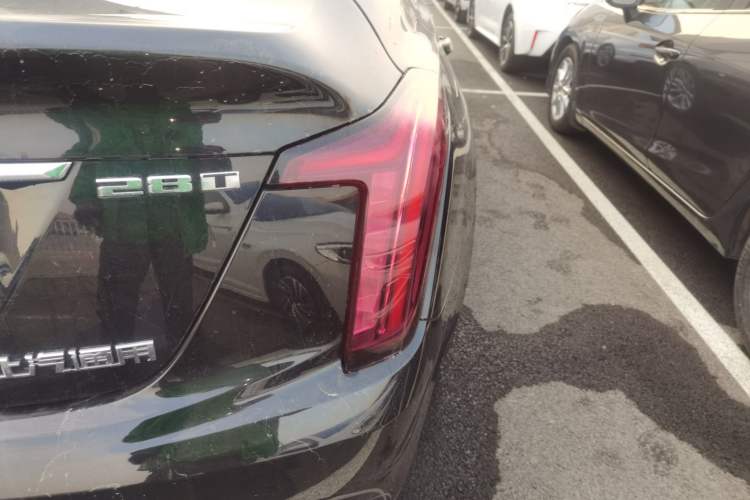 Used Cadillac CT5 2022 28T Fashion Edition Right Rear Taillight