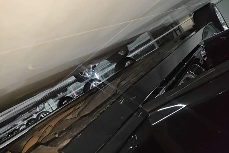 Used Cadillac CT5 2022 28T Luxury Version (Standard Edition) Right Side Sill