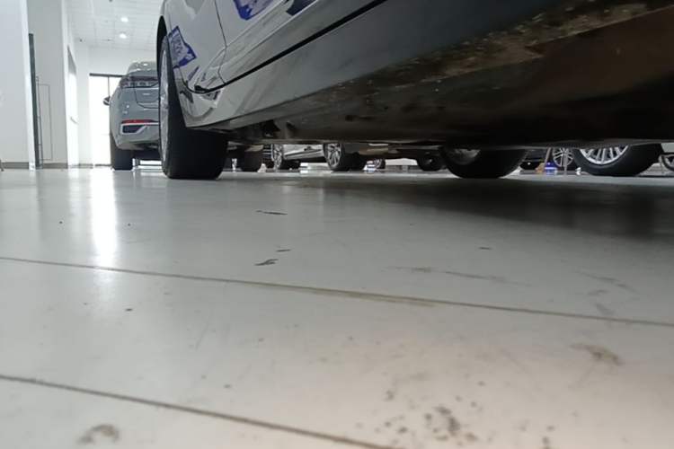 Used Cadillac CT5 2022 28T Luxury Version (Standard Edition) Right Side Sill