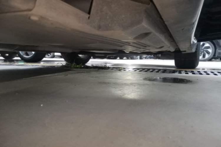 Used Cadillac CT5 2022 28T Luxury Version (Standard Edition) Right Side Sill