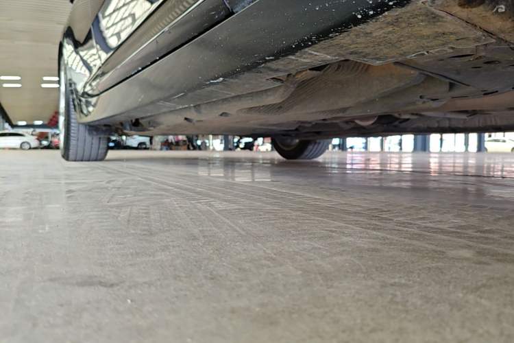 Used Cadillac CT5 2022 28T Luxury Version (Standard Edition) Right Side Sill