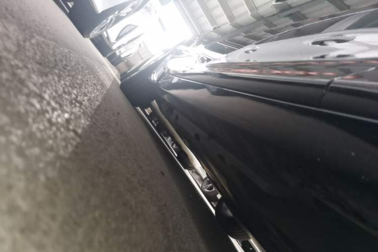 Used Cadillac CT5 2022 28T Luxury Version (Standard Edition) Right Side Sill