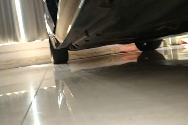 Used Cadillac CT5 2022 28T Prestige Edition Right Side Sill