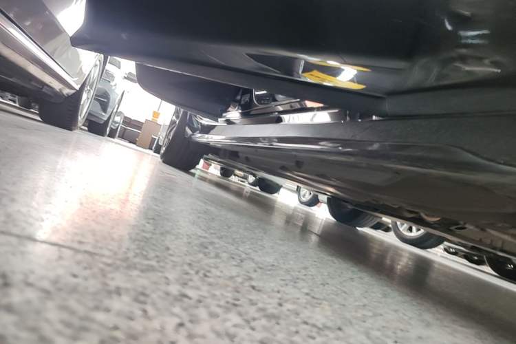 Used Cadillac CT5 2022 28T Luxury Version (Standard Edition) Right Side Sill